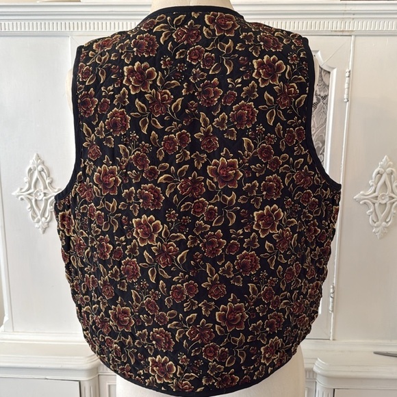 Vintage 90’ Spenser Jeremy Silk Vest - Picture 5 of 11